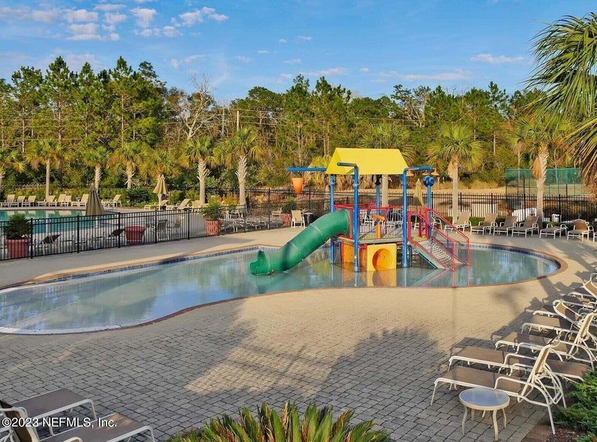 Spacious Yellow Bluff Beauty property image