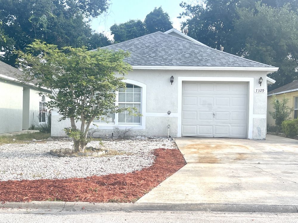 Charming 3-bed, 2-bath in Convenient Location property image