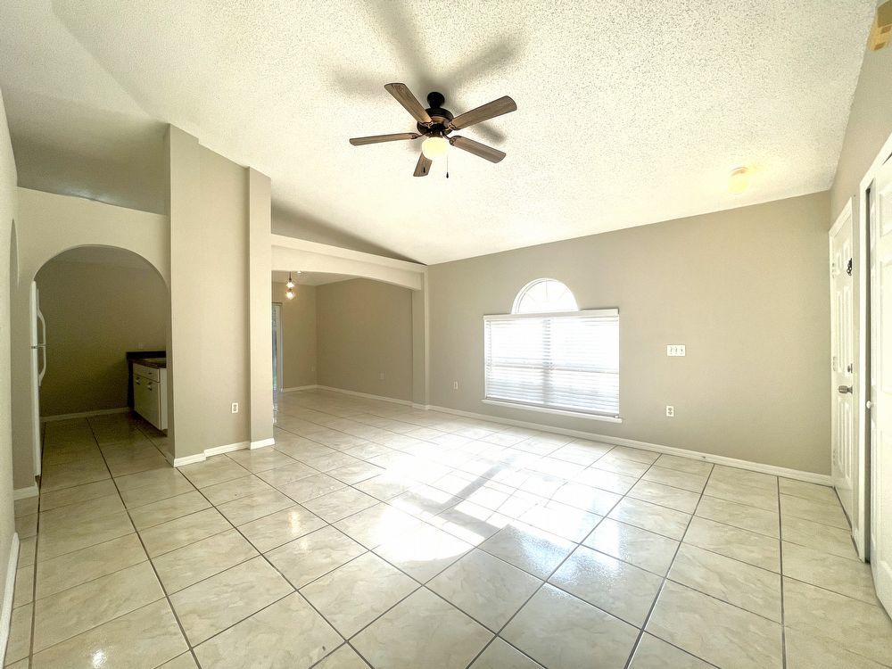 Charming 3-bed, 2-bath in Convenient Location property image