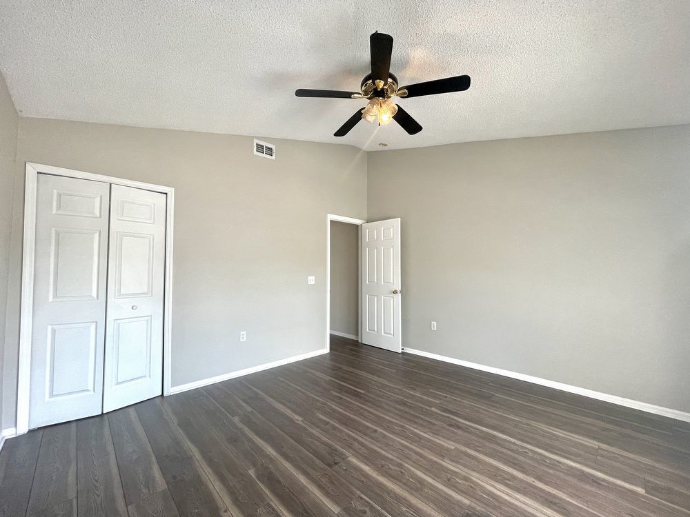 Charming 3-bed, 2-bath in Convenient Location property image