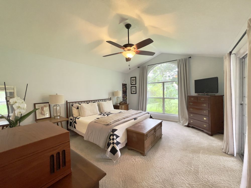 Incredible 4 bedroom, 3 bathroom home showcases numerous upgrades property image