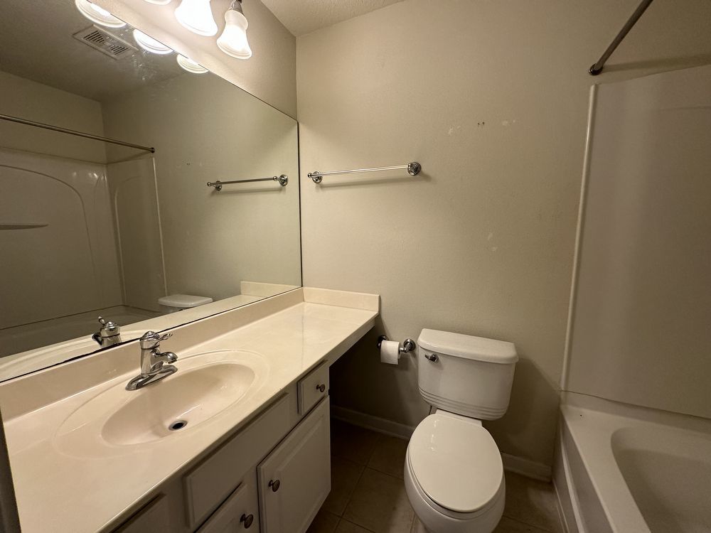 Adorable Townhome in Prime Location! property image