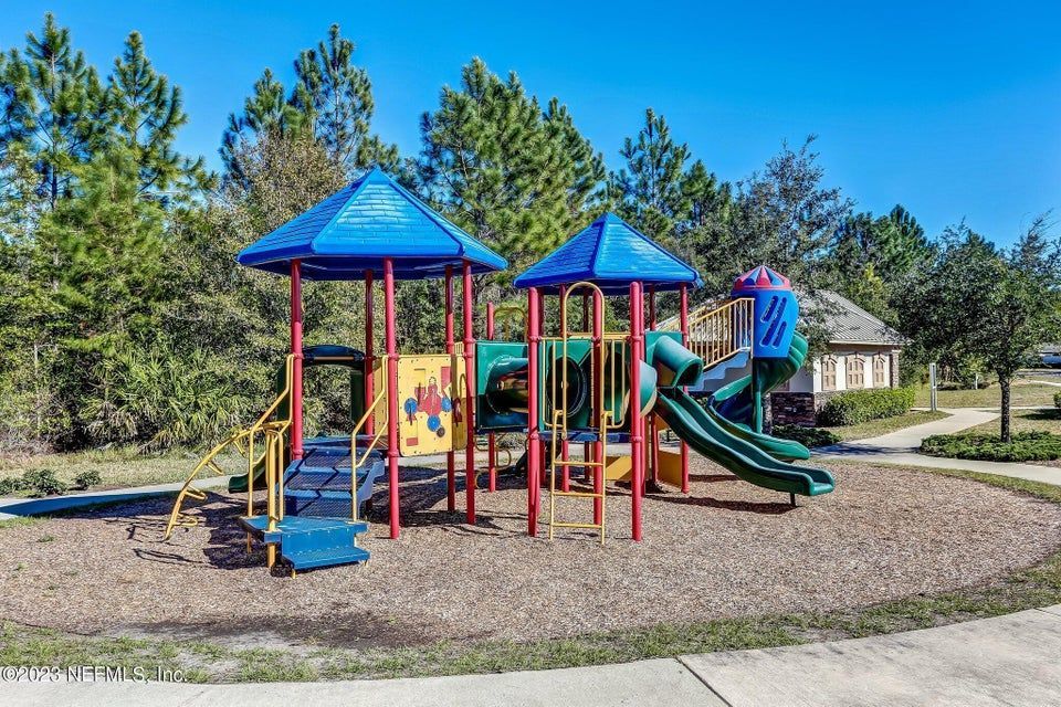 Large 4 Bedroom 4 bath in Yulee property image