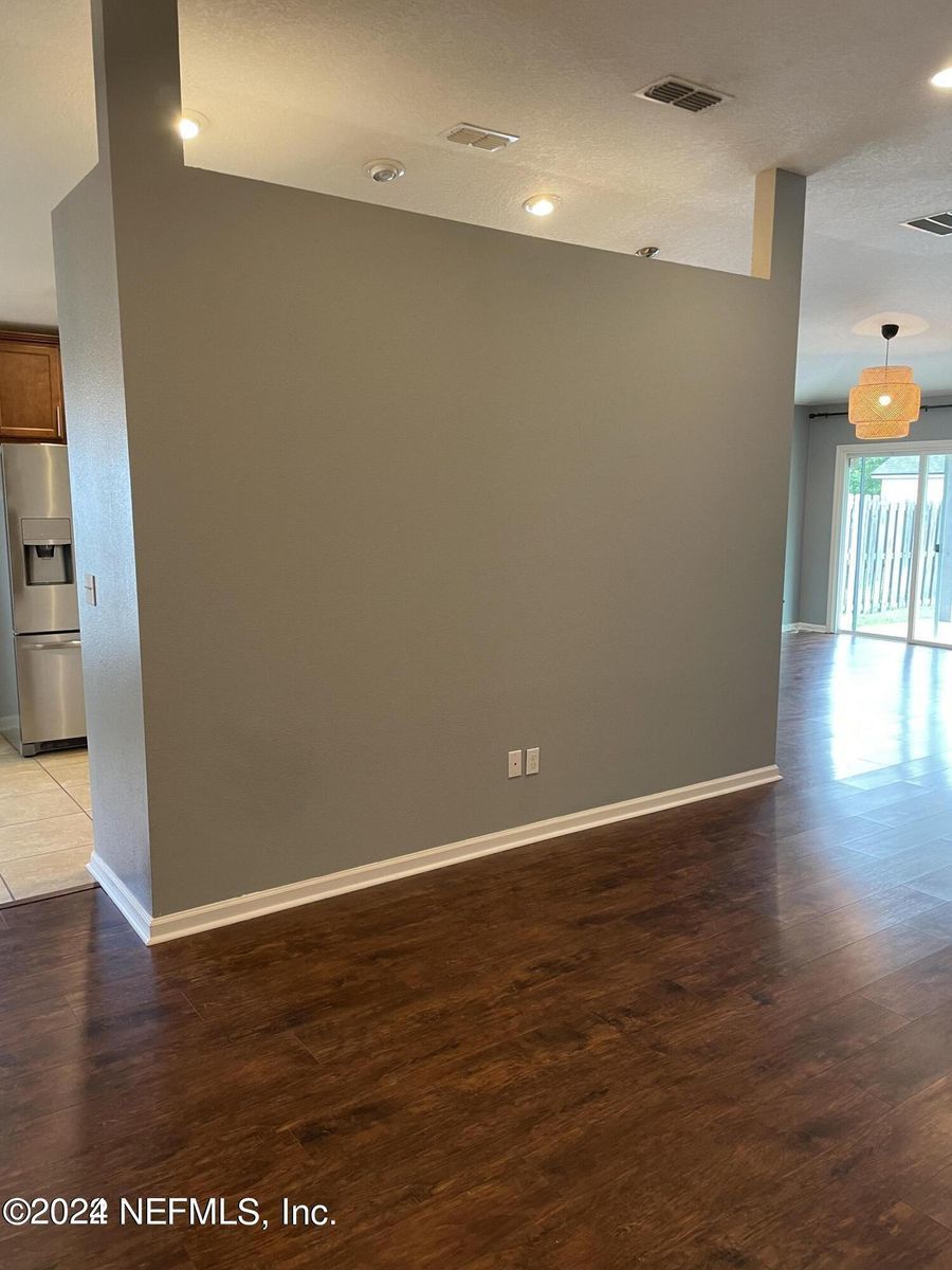 Great 4-bedroom home in Victoria Lakes property image