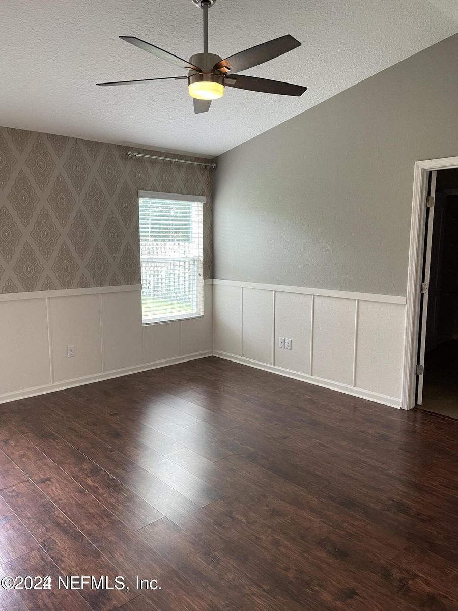 Great 4-bedroom home in Victoria Lakes property image