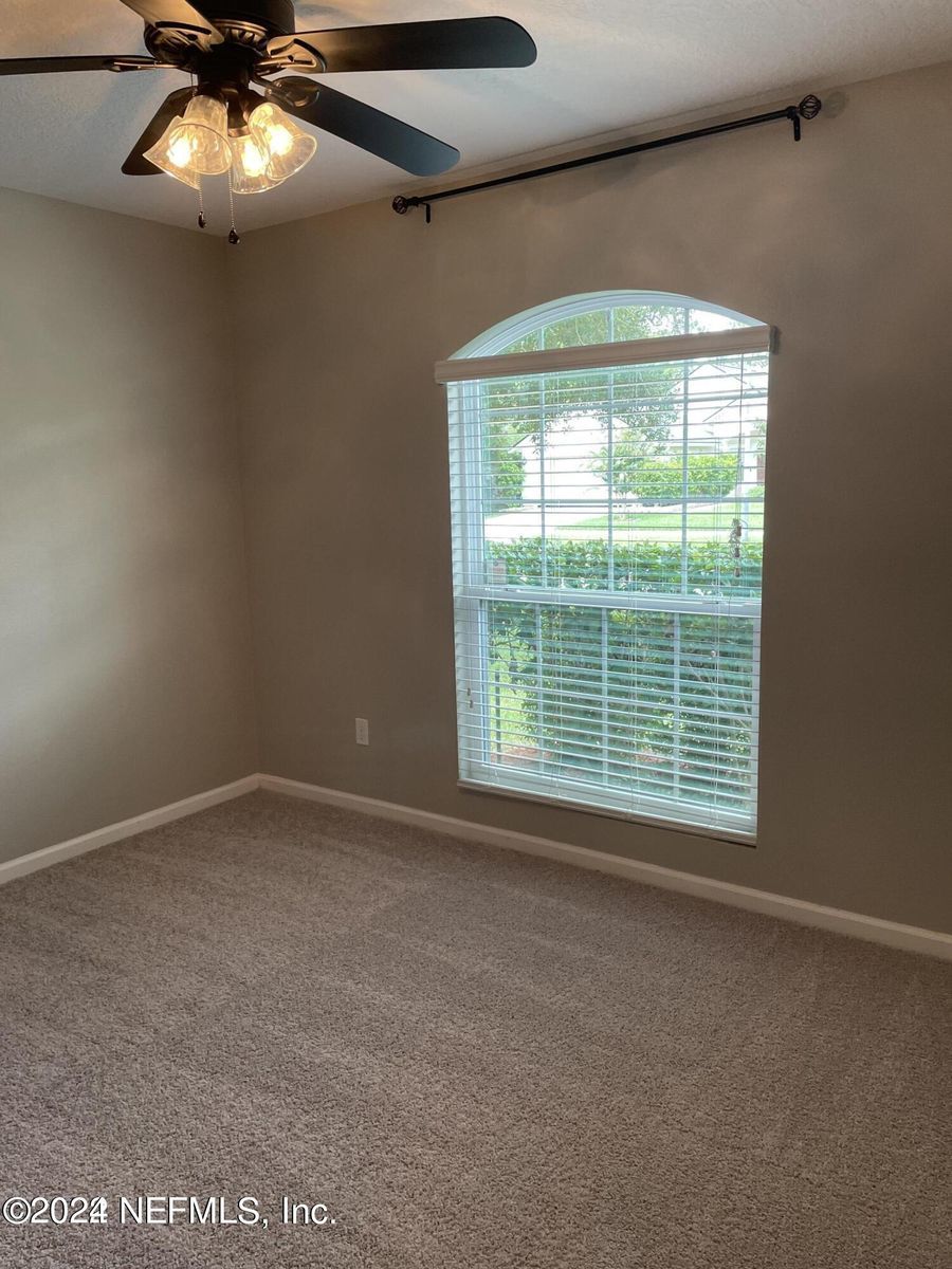 Great 4-bedroom home in Victoria Lakes property image