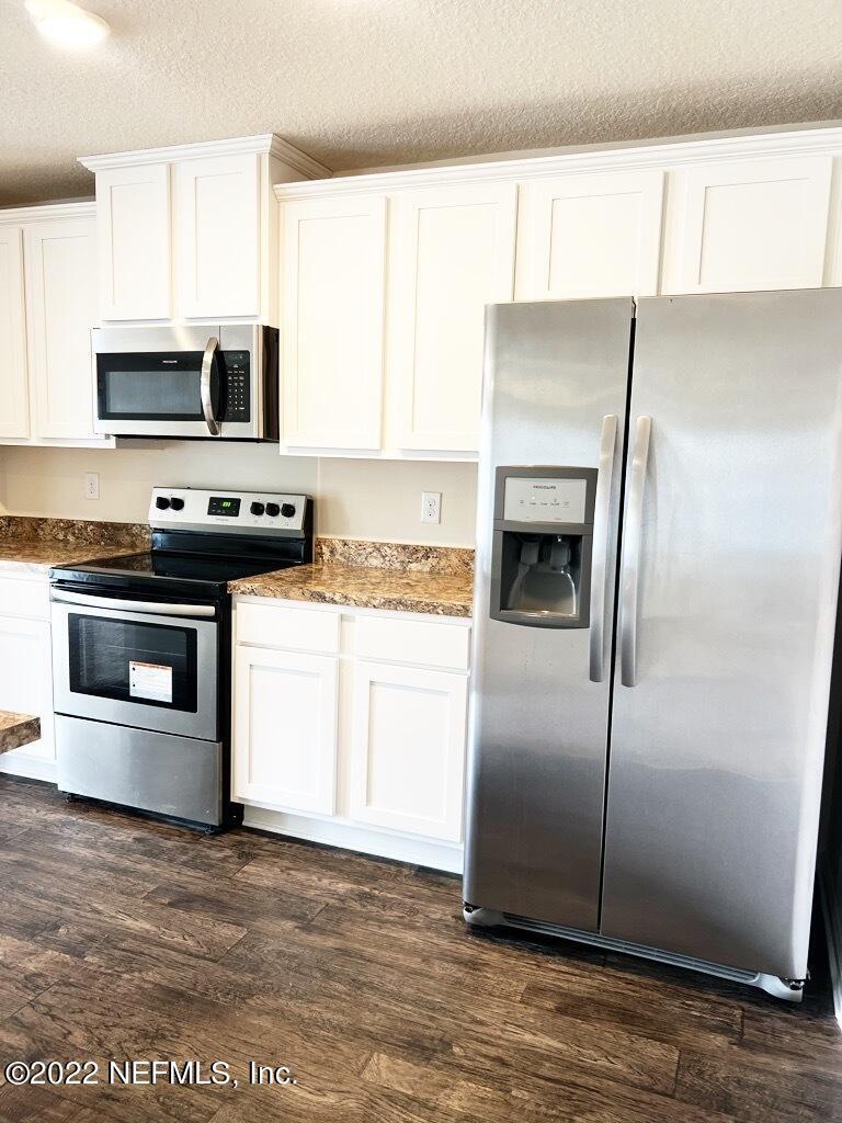 Like New 3/2 Northside home property image