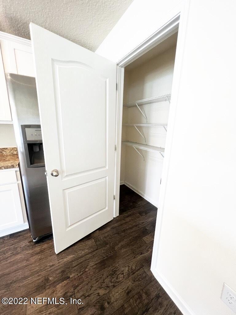 Like New 3/2 Northside home property image