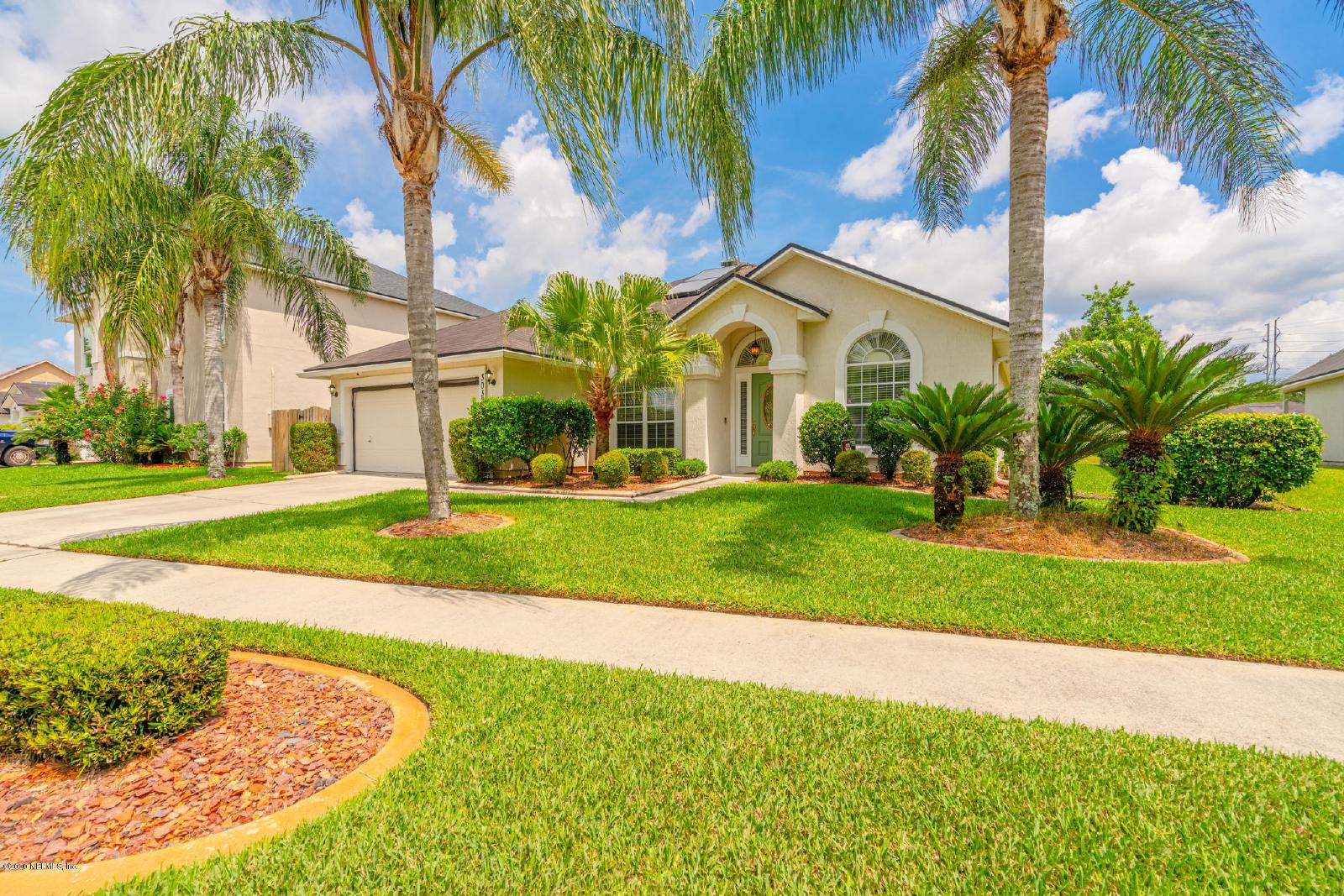 Large 3 bedroom with separate office in Captiva Bluff property image