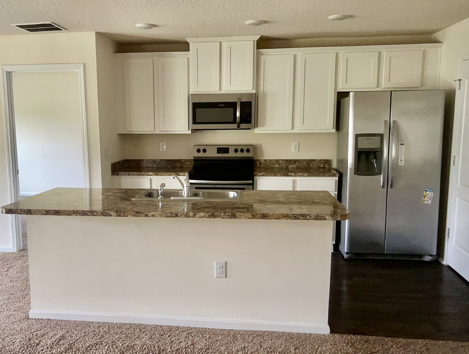 Like New 3/2 Northside home property image