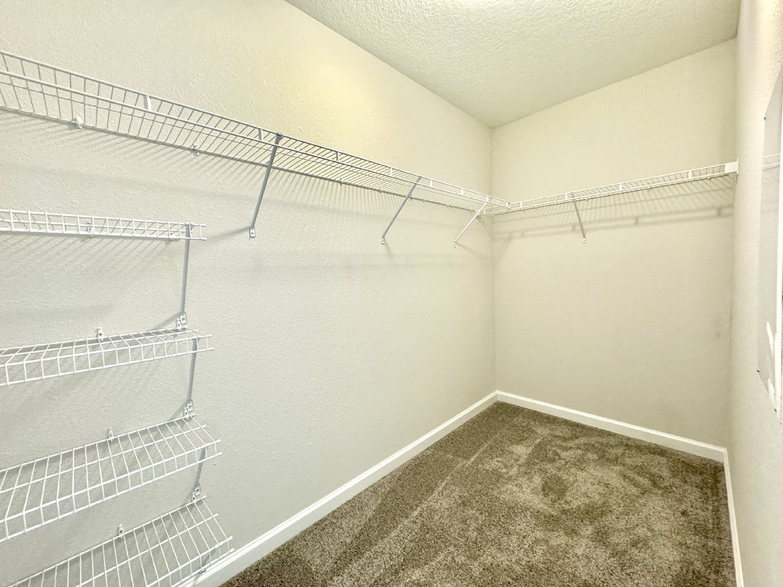 4-Bedroom Home with Modern Elegance and Prime Location! property image