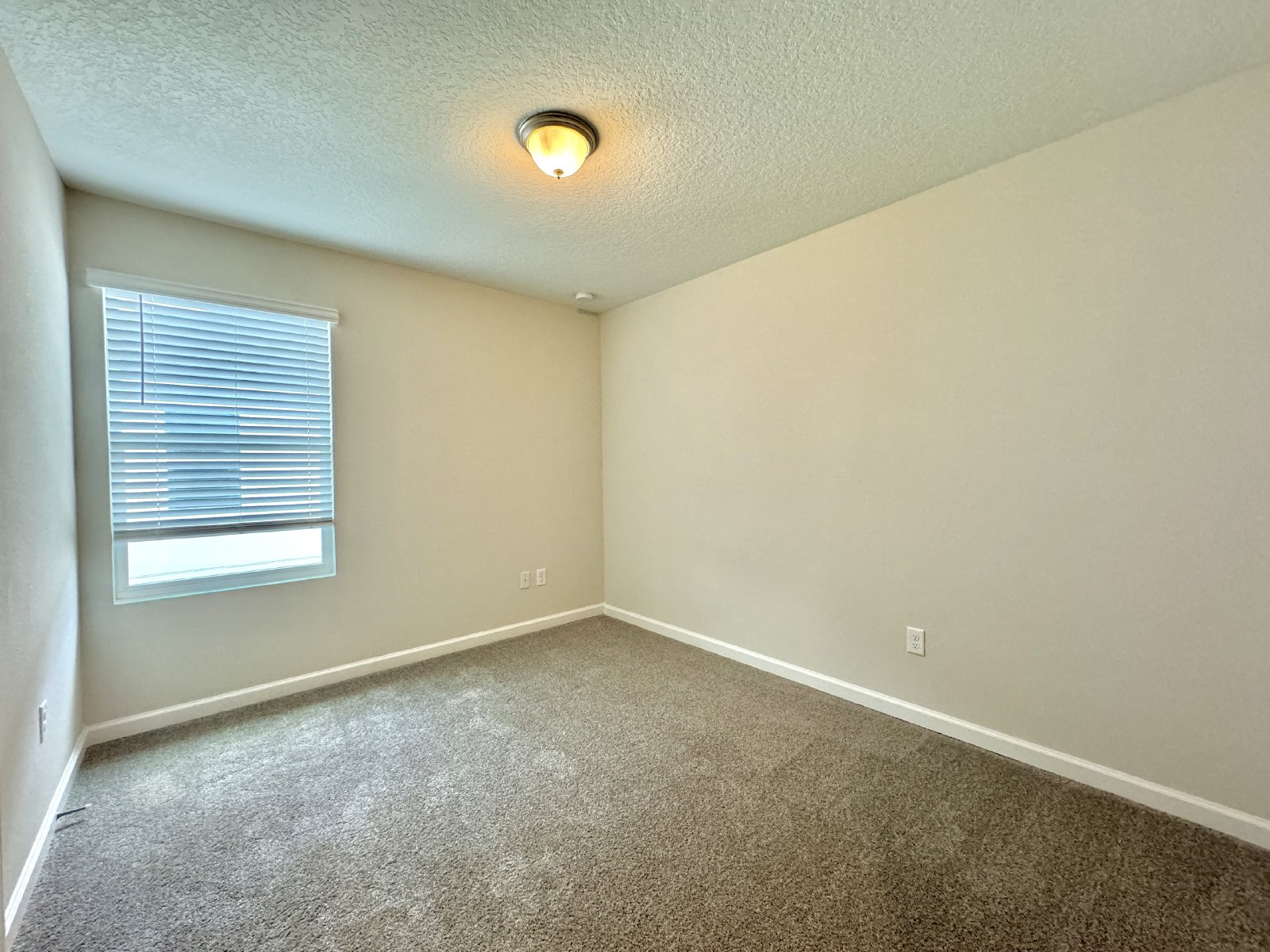 4-Bedroom Home with Modern Elegance and Prime Location! property image