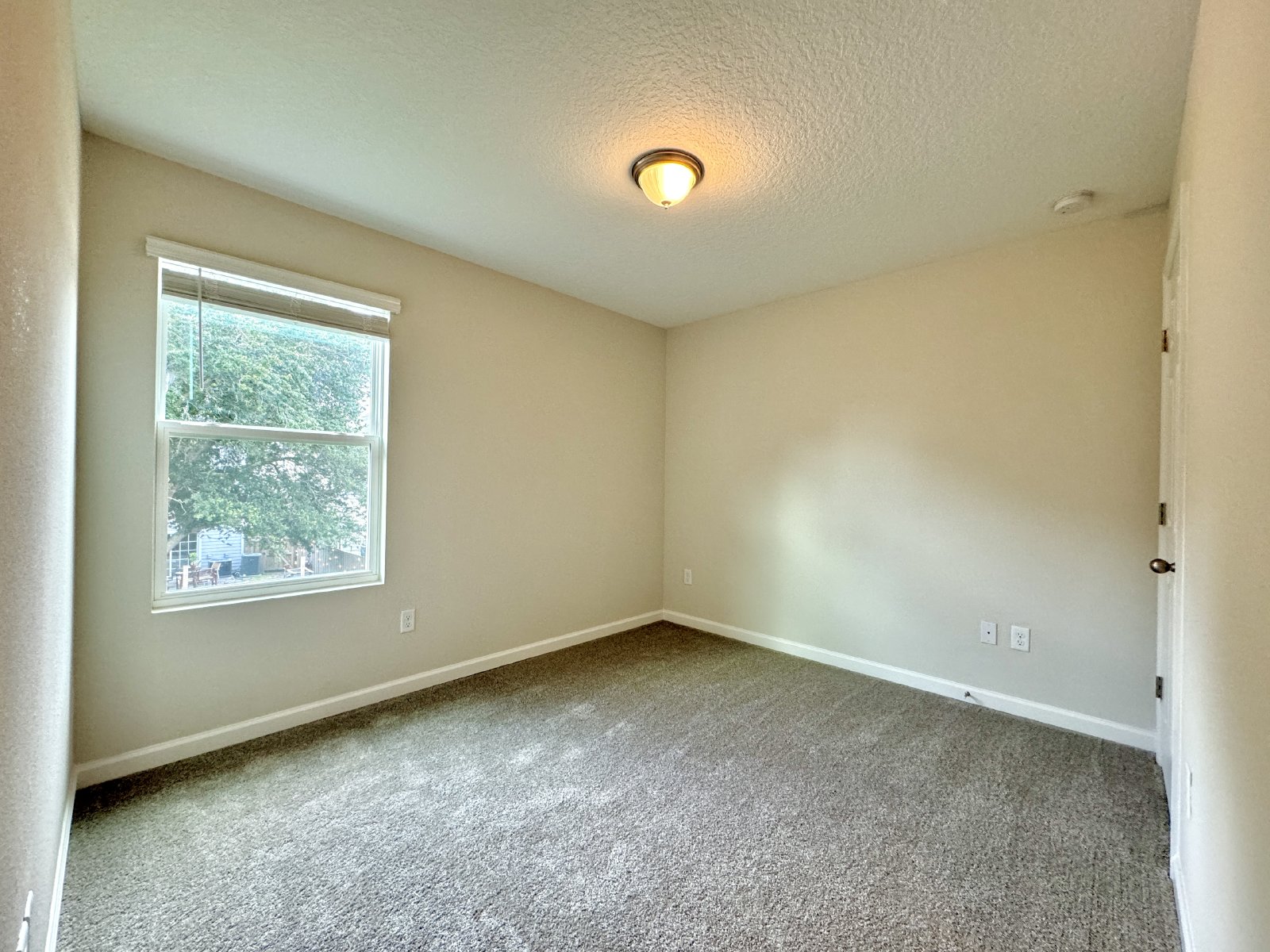 4-Bedroom Home with Modern Elegance and Prime Location! property image