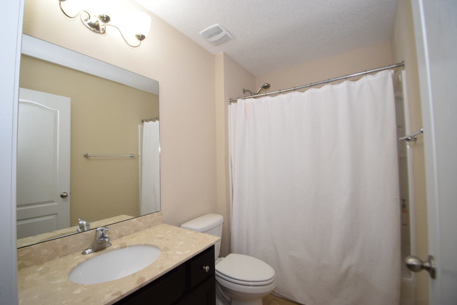 CedarBrook 4bed/2baths- Ocean Way - Close to Military bases- Airport- Downtown property image