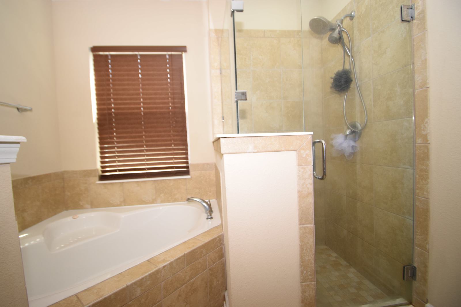 CedarBrook 4bed/2baths- Ocean Way - Close to Military bases- Airport- Downtown property image