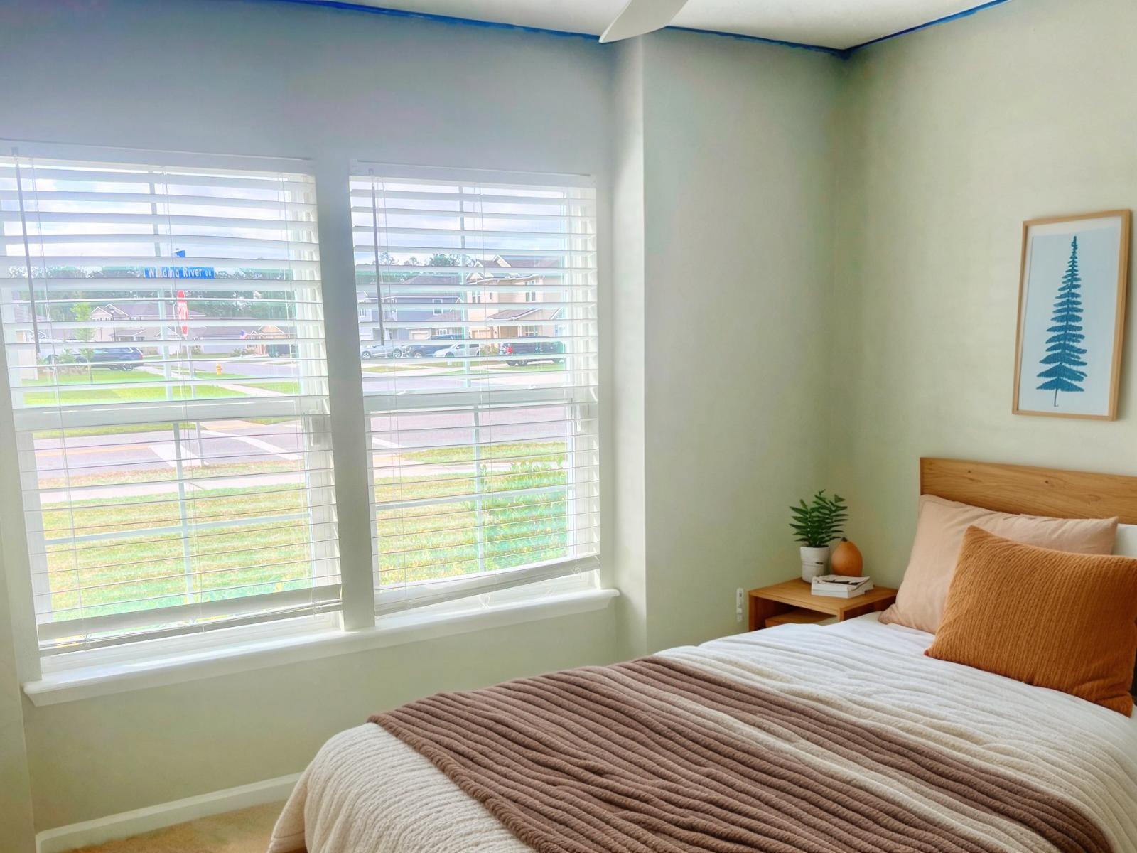 Almost new 4 bedroom home in River Glen property image