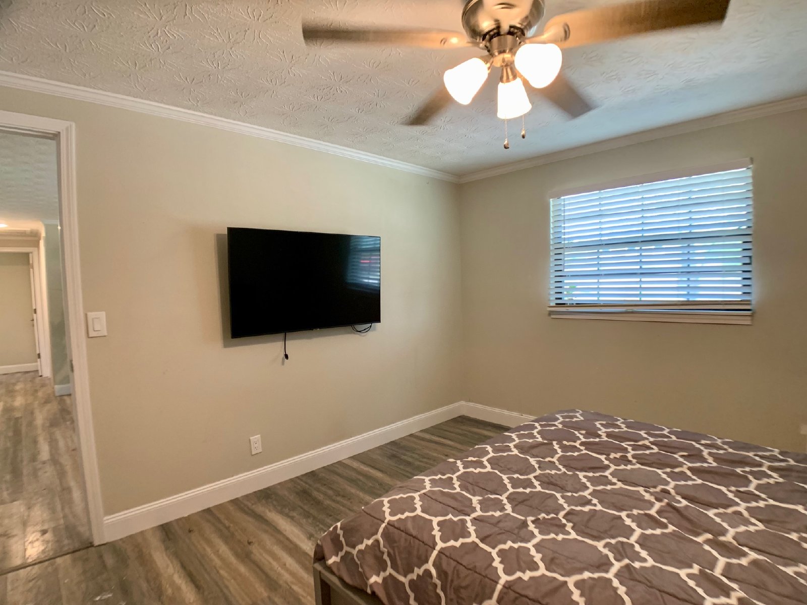 Charming Home in Orange Park property image