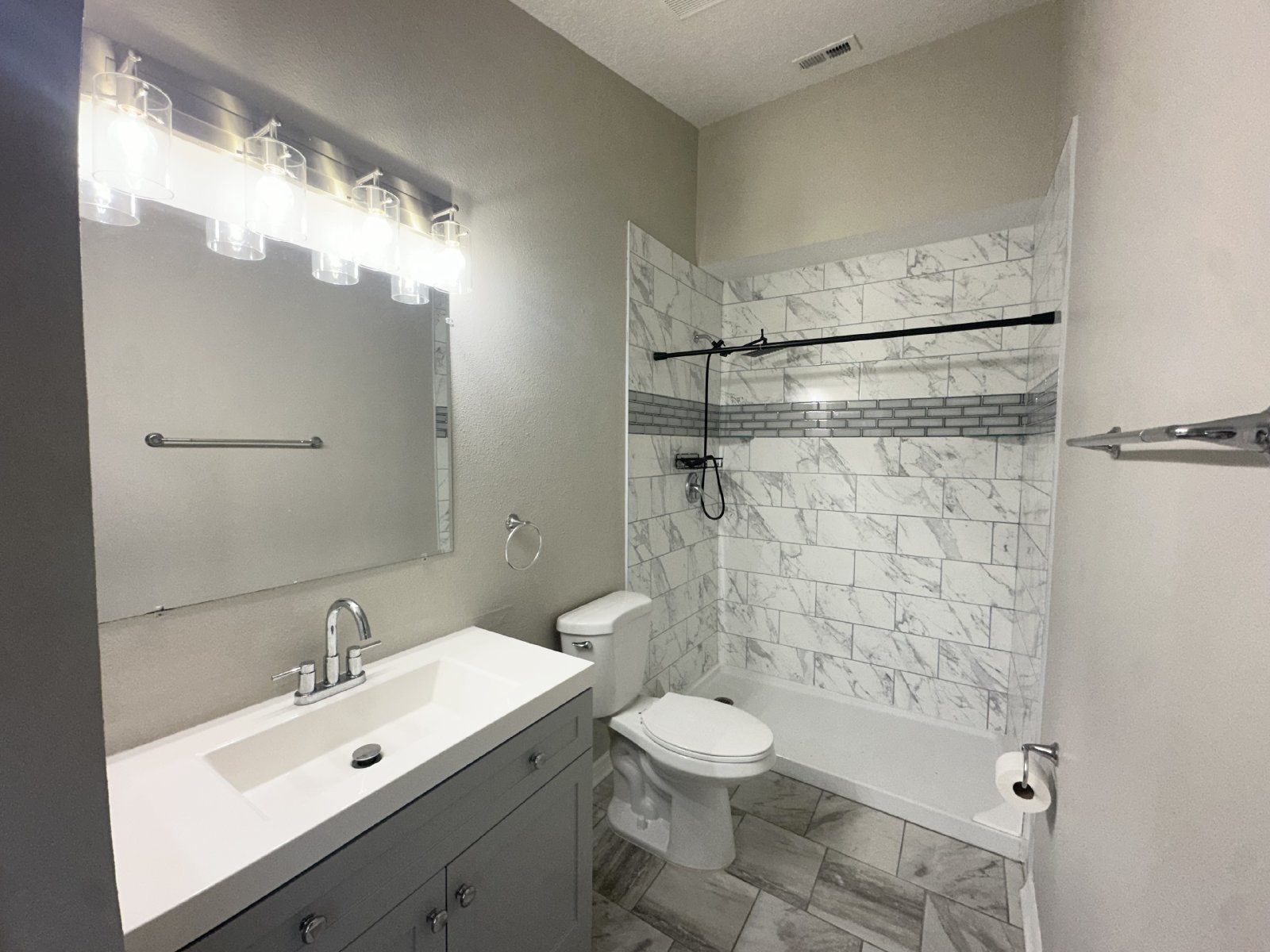 Adorable, Updated Home in Heart of Middleburg! property image
