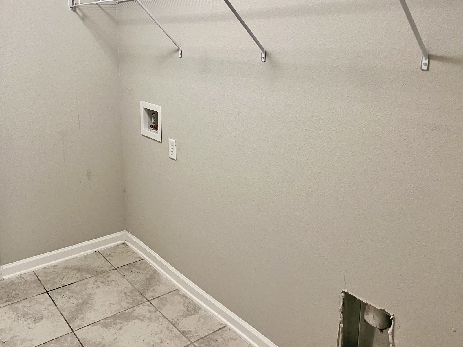 Beautiful 4 Bedroom Home with Pond Views property image