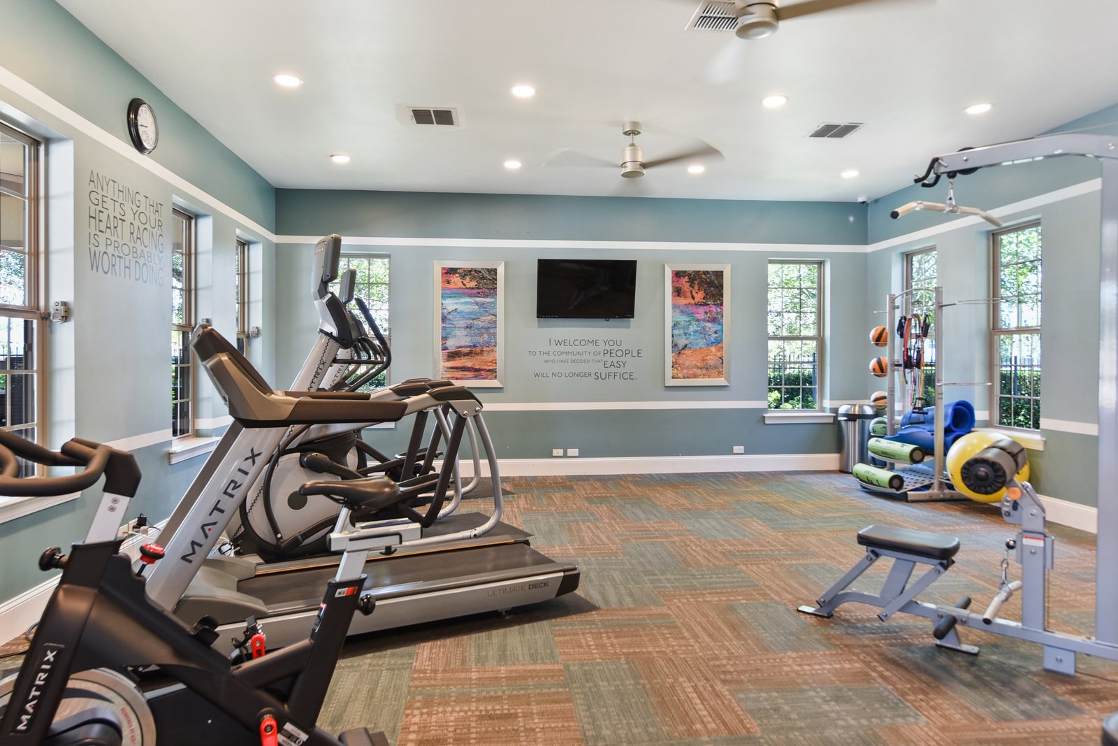 Updated Townhome in Gated Community, Spacious Layout & No Carpet! property image