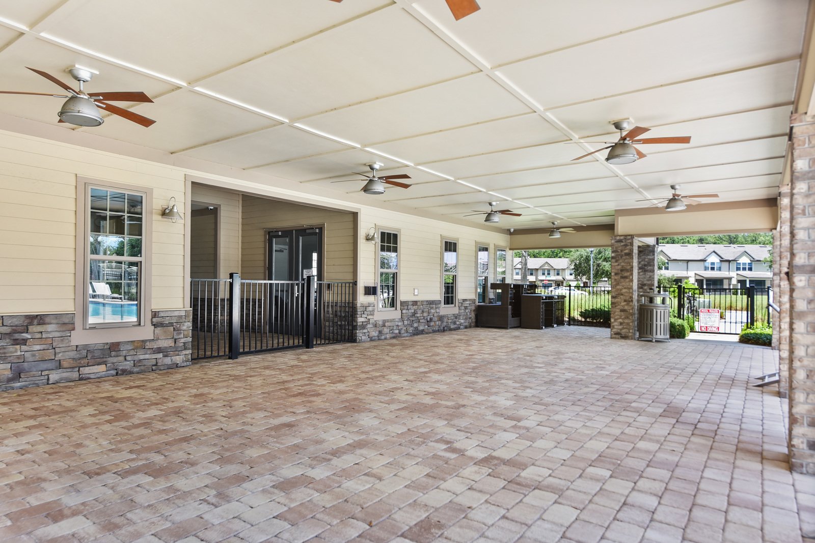 Updated Townhome in Gated Community, Spacious Layout & No Carpet! property image