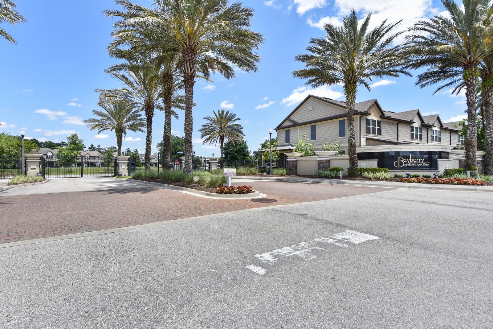 Updated Townhome in Gated Community, Spacious Layout & No Carpet! property image