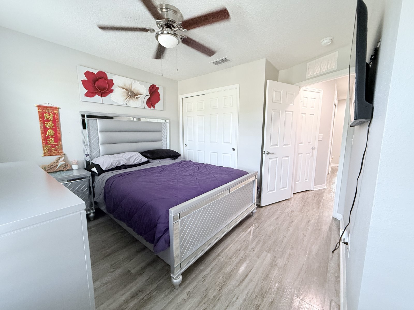 Updated Townhome in Gated Community, Spacious Layout & No Carpet! property image