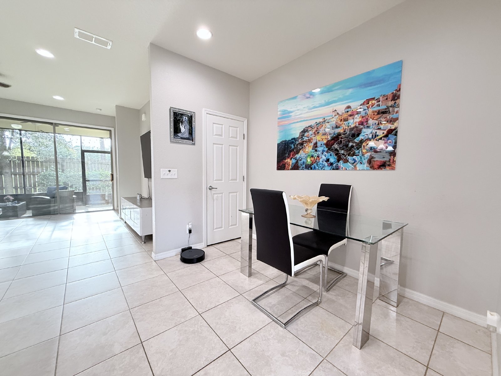 Updated Townhome in Gated Community, Spacious Layout & No Carpet! property image