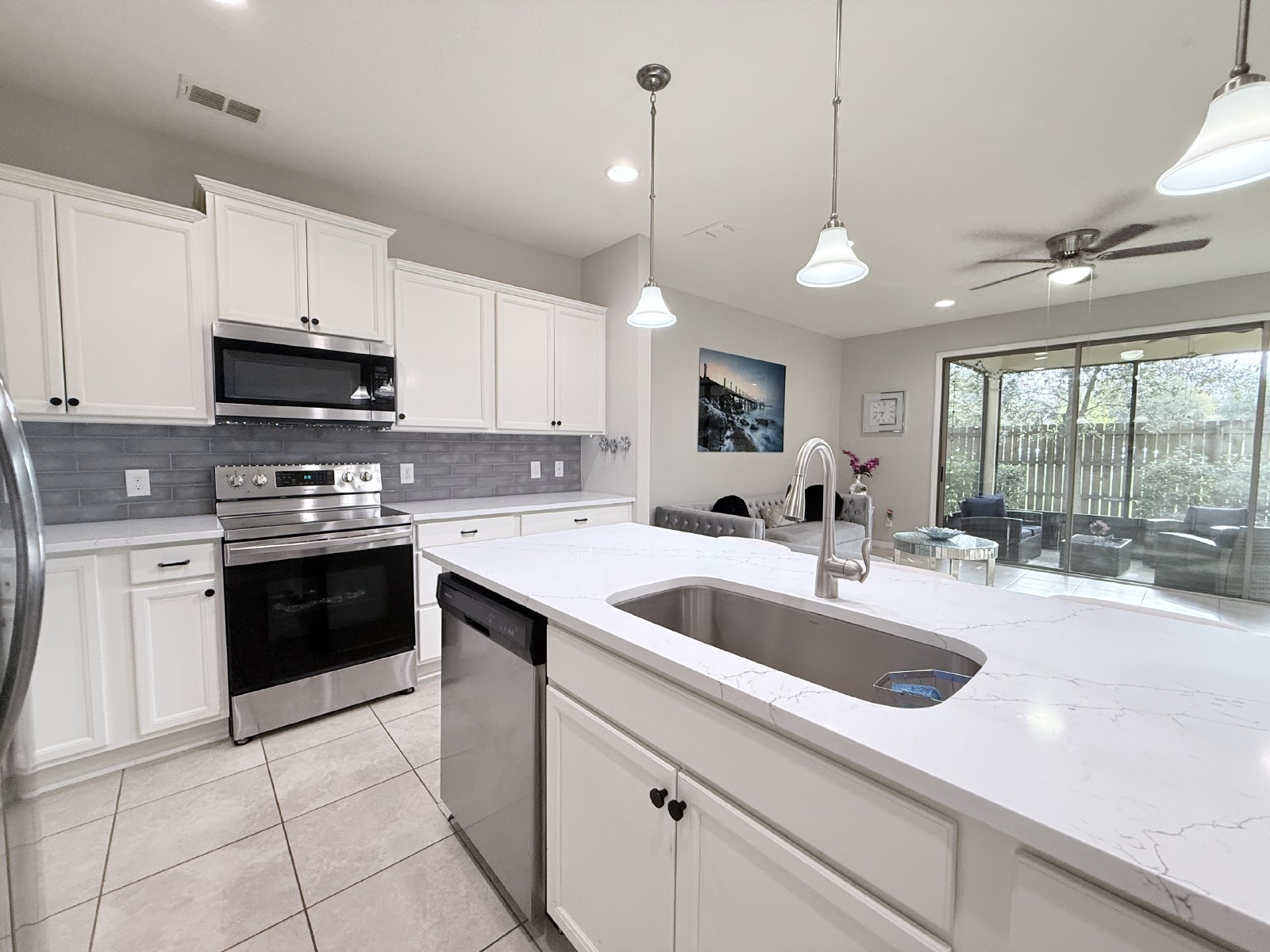 Updated Townhome in Gated Community, Spacious Layout & No Carpet! property image