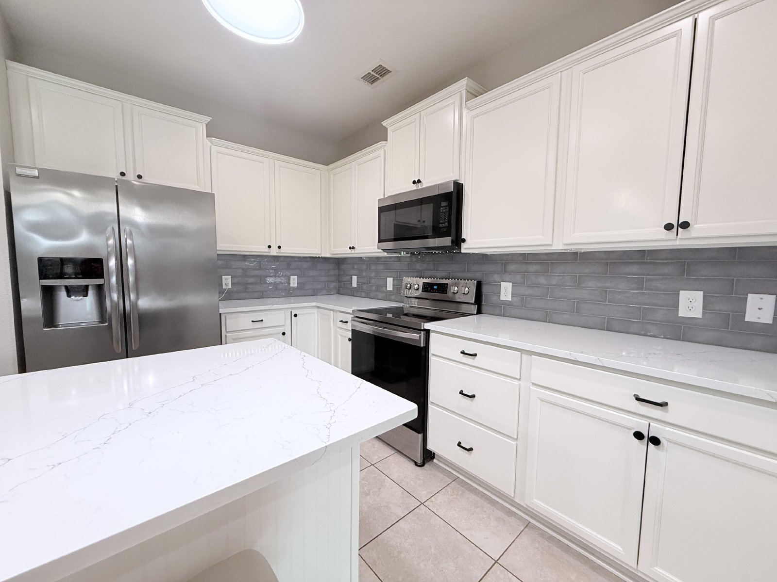 Updated Townhome in Gated Community, Spacious Layout & No Carpet! property image