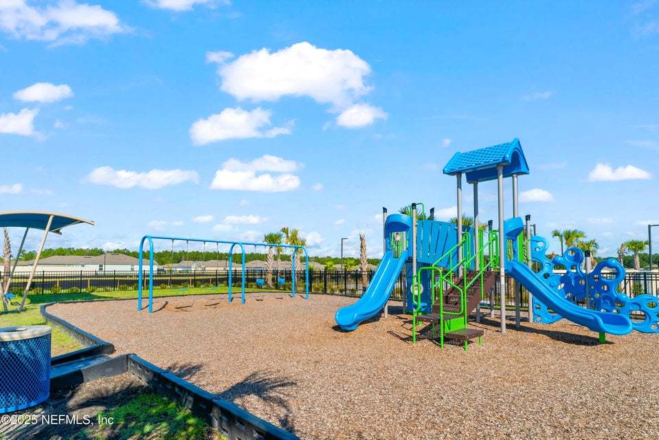 Modern 4 Bedroom Home with Exceptional Amenities! property image