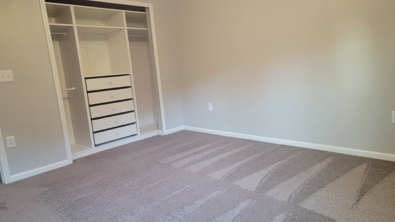 6413 Timber Cove Court, 32218 property image