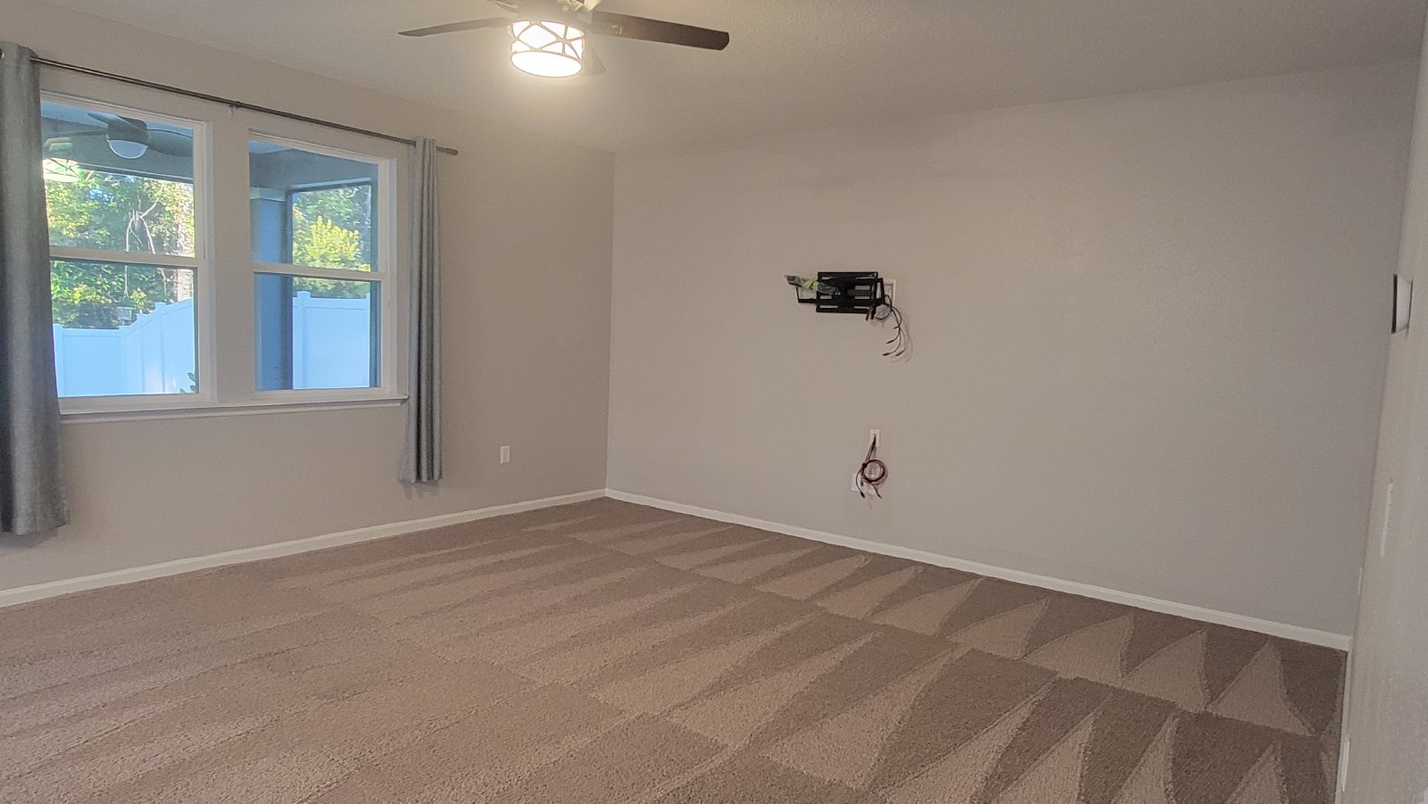 6413 Timber Cove Court, 32218 property image