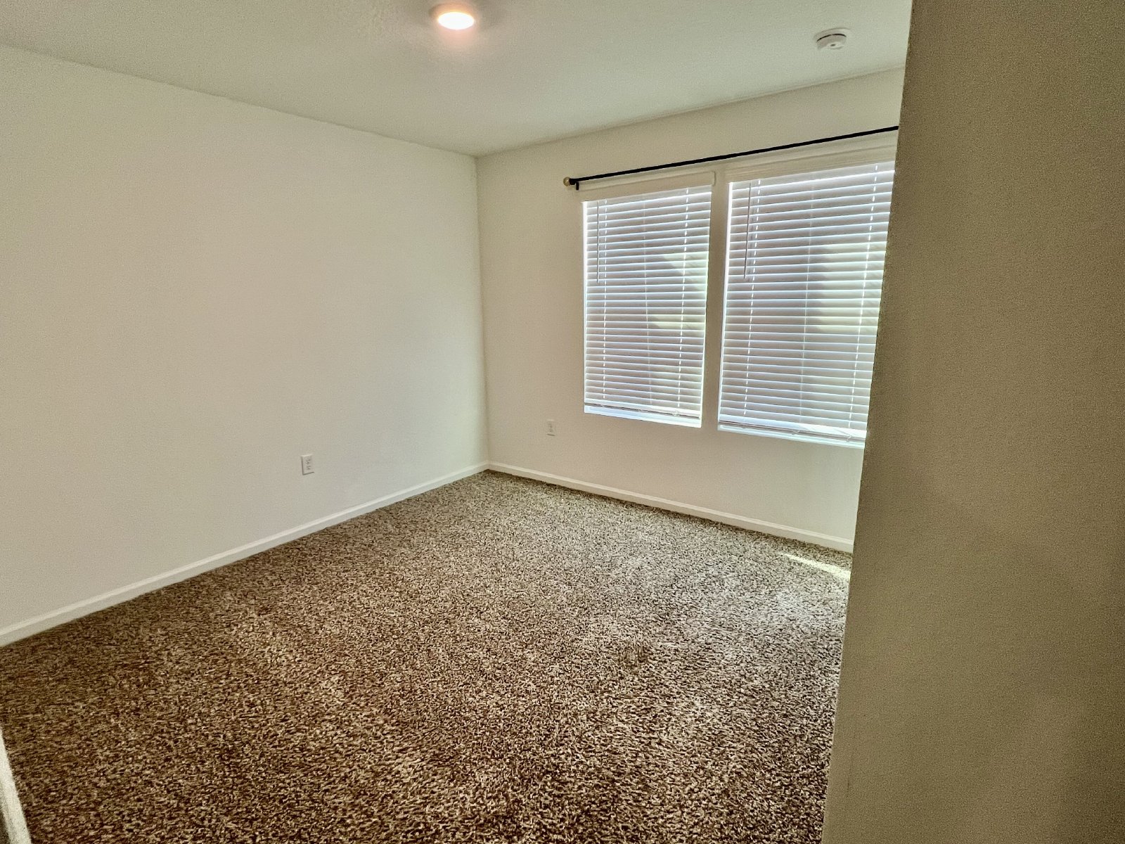 Modern 4 Bedroom Home with Exceptional Amenities! property image