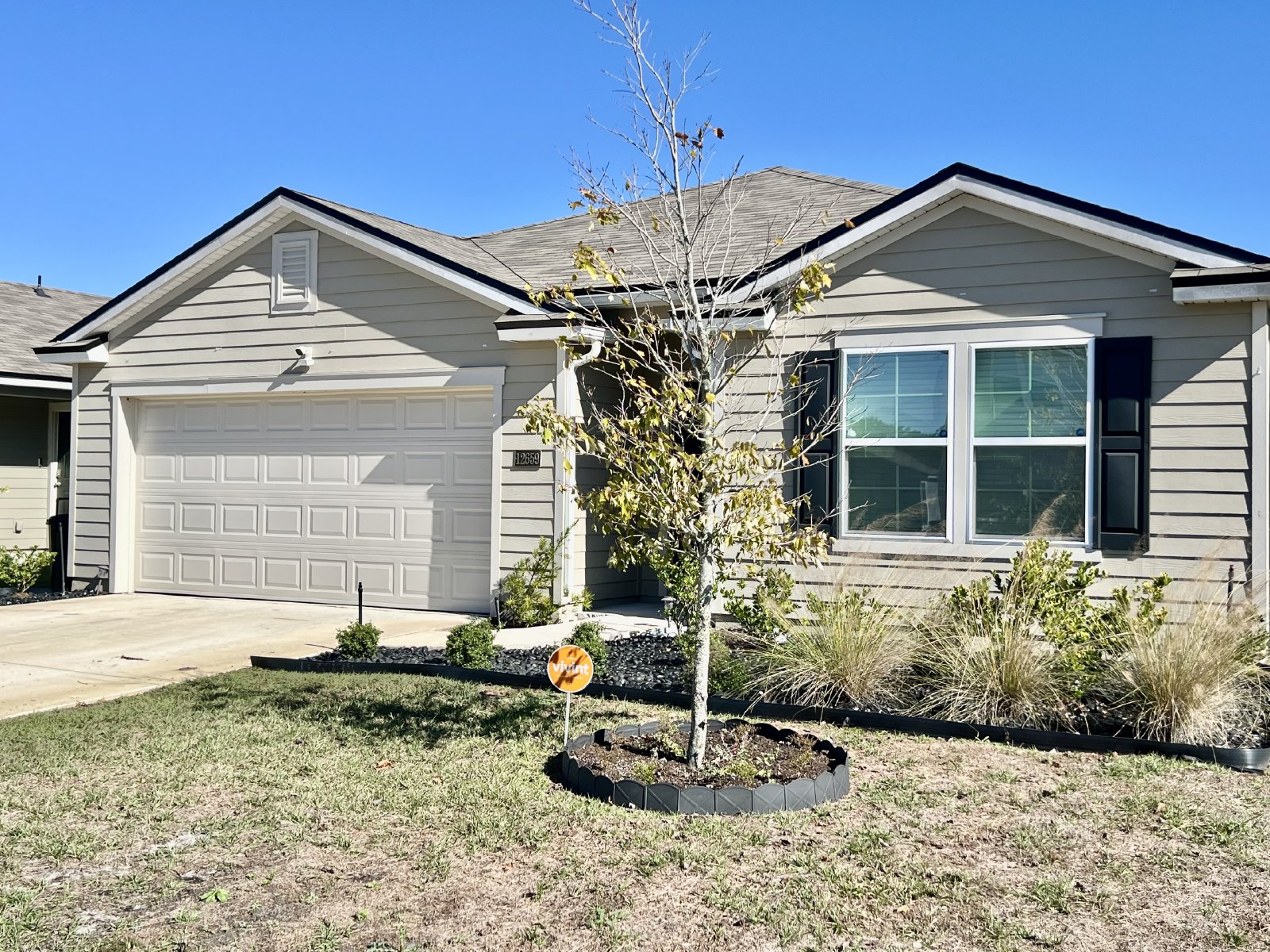 Modern 4 Bedroom Home with Exceptional Amenities! property image