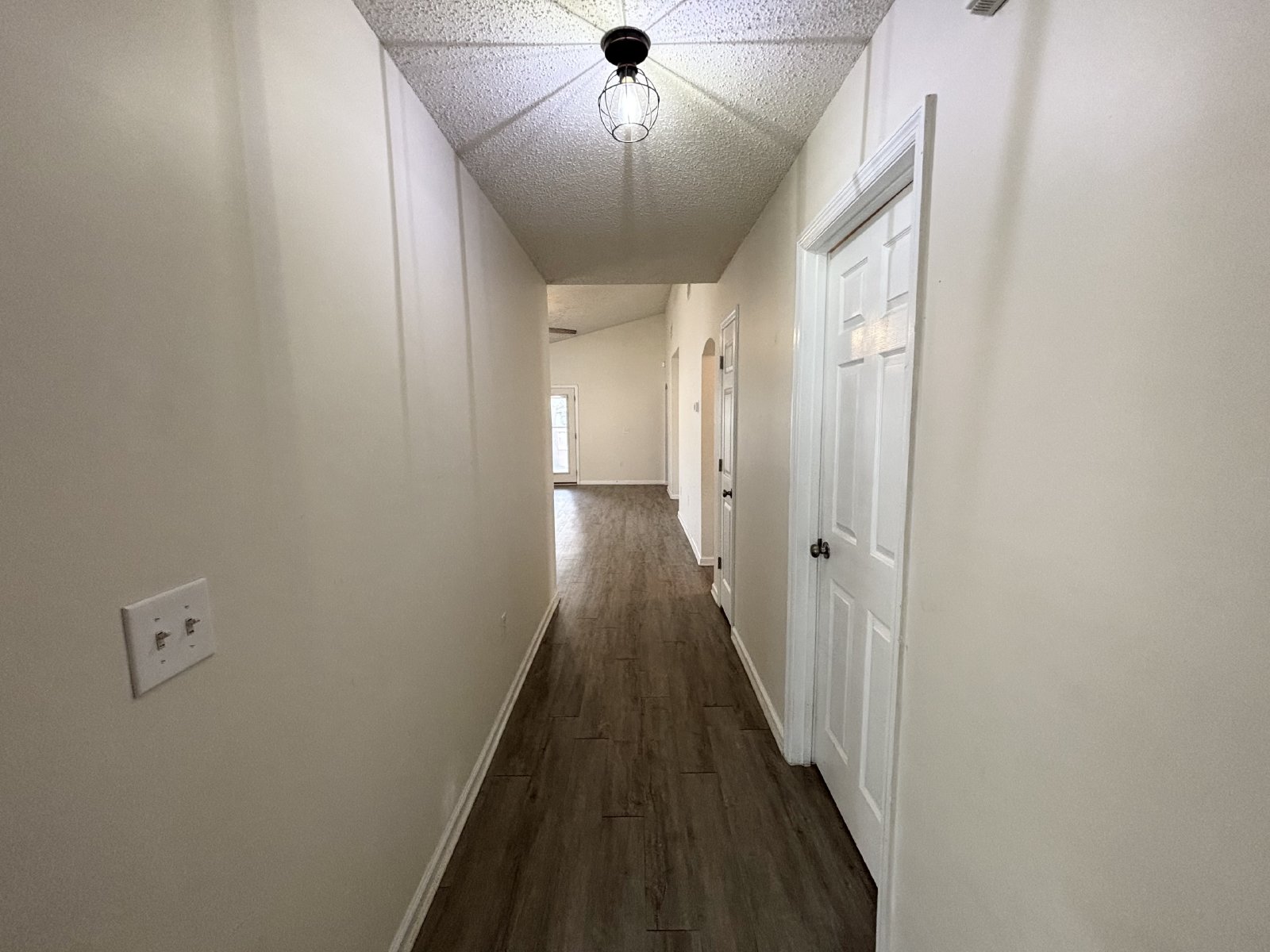 Cozy Cul-de-sac Home property image