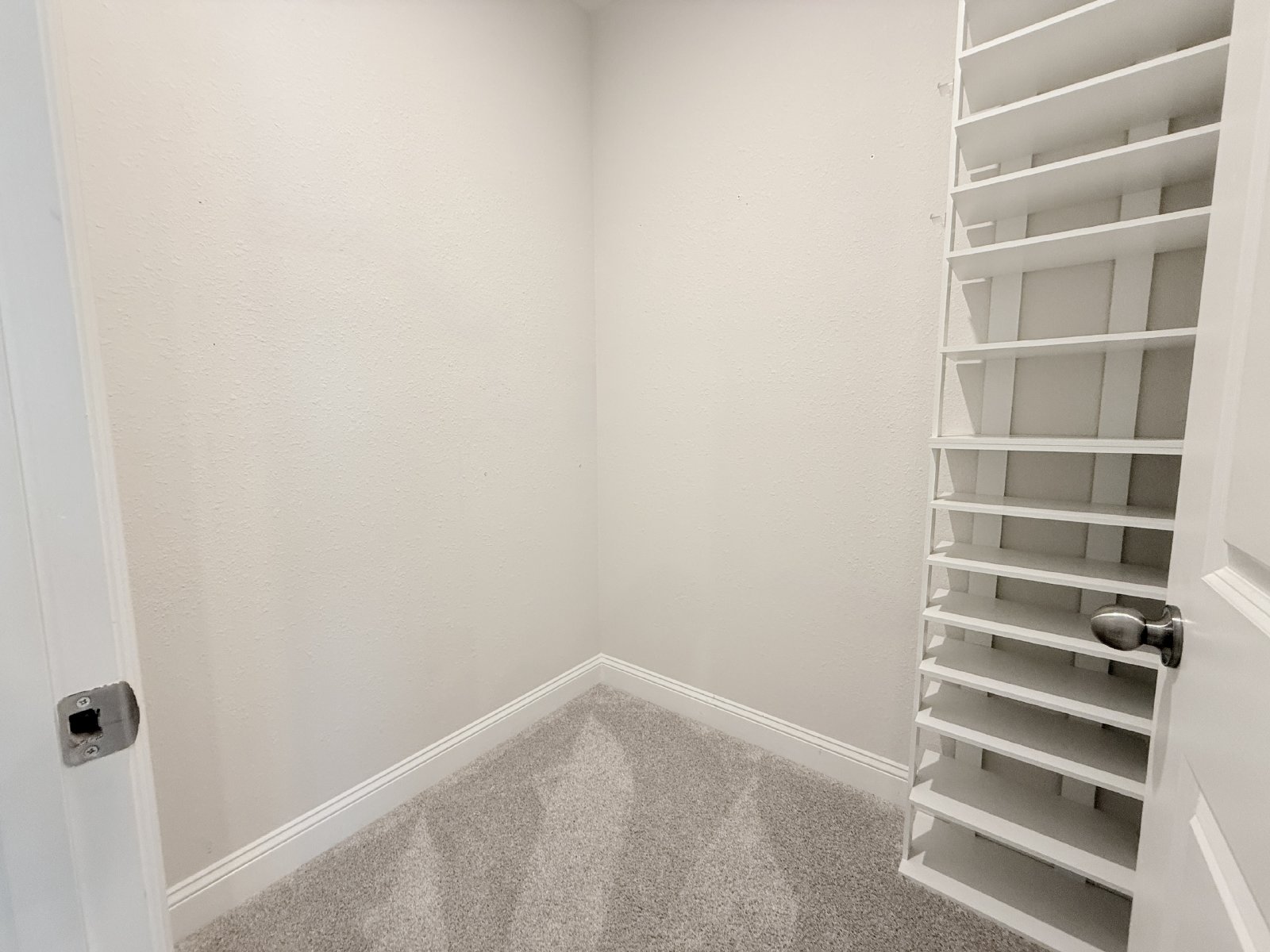 Practically New Townhome in Amazing Location! property image