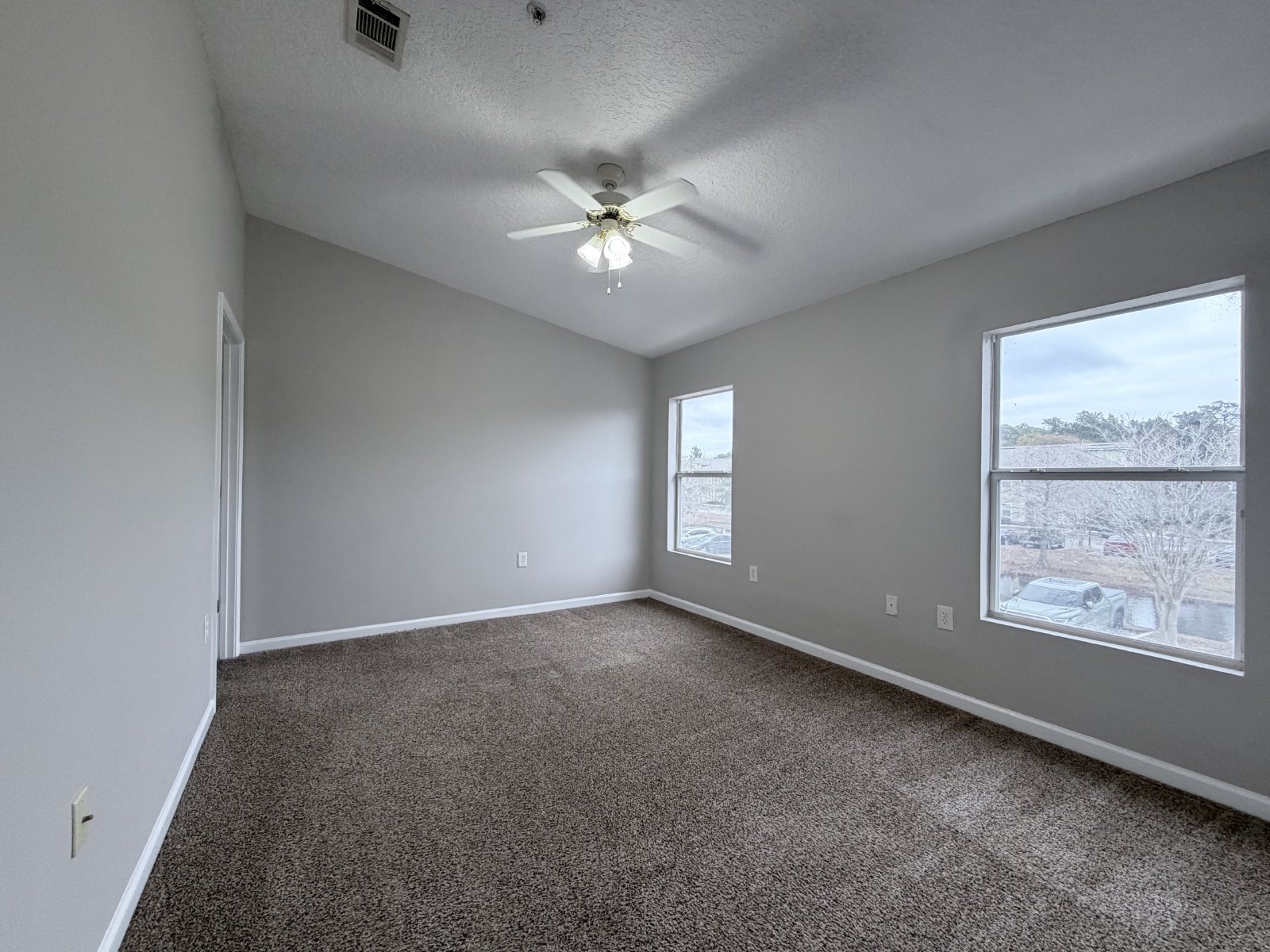 WOW! 2/2 in Merrill Pines Gated Community property image