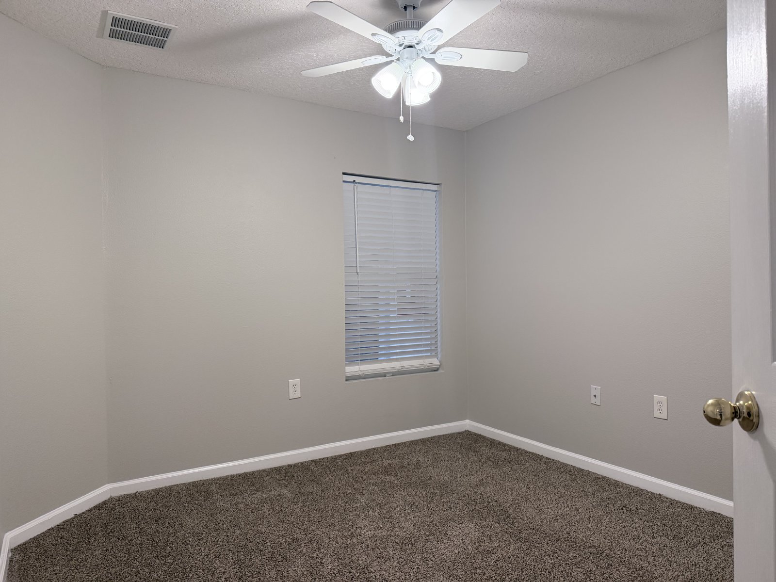 WOW! 2/2 in Merrill Pines Gated Community property image