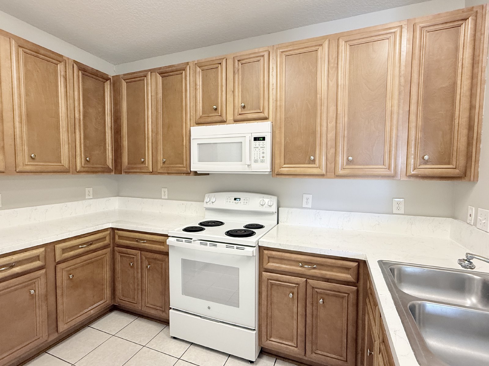 Charming 3-Bed, 2-Bath Condo in Key West-Style Community with Resort-Style Amenities! property image