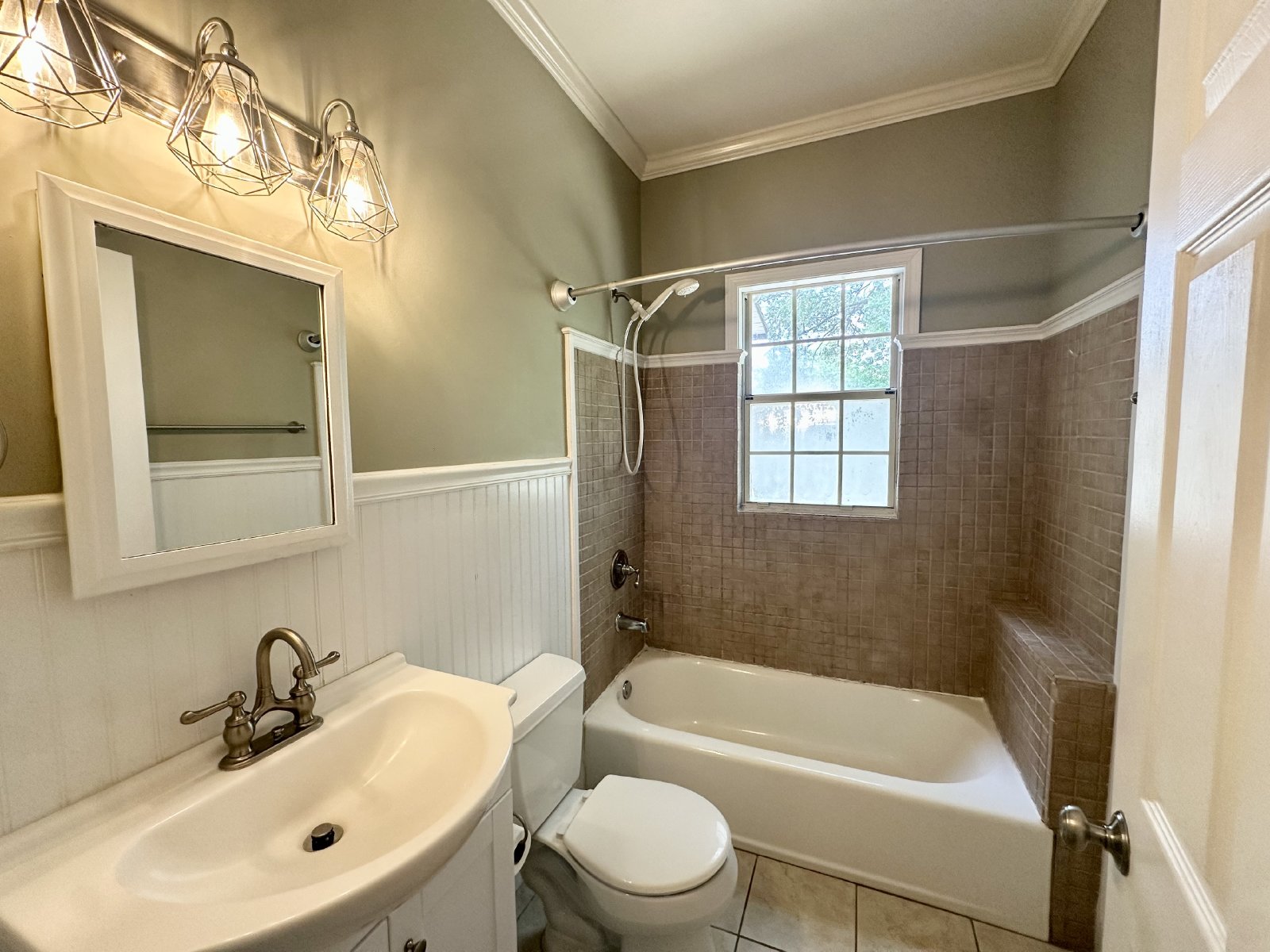 Charming Avondale Home! property image