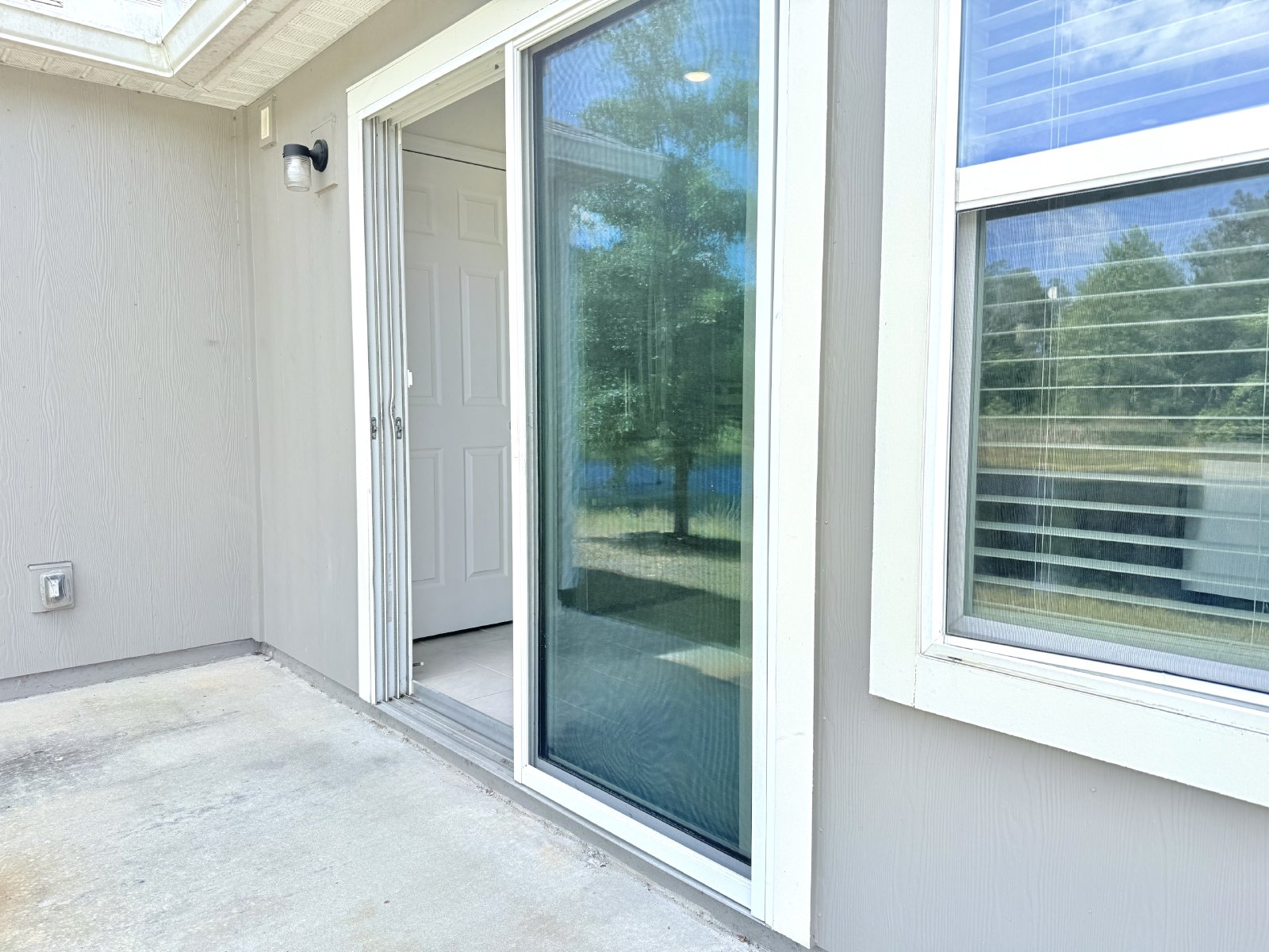 BR Home with Water View, 2-Car Garage & Easy I-10 Access property image
