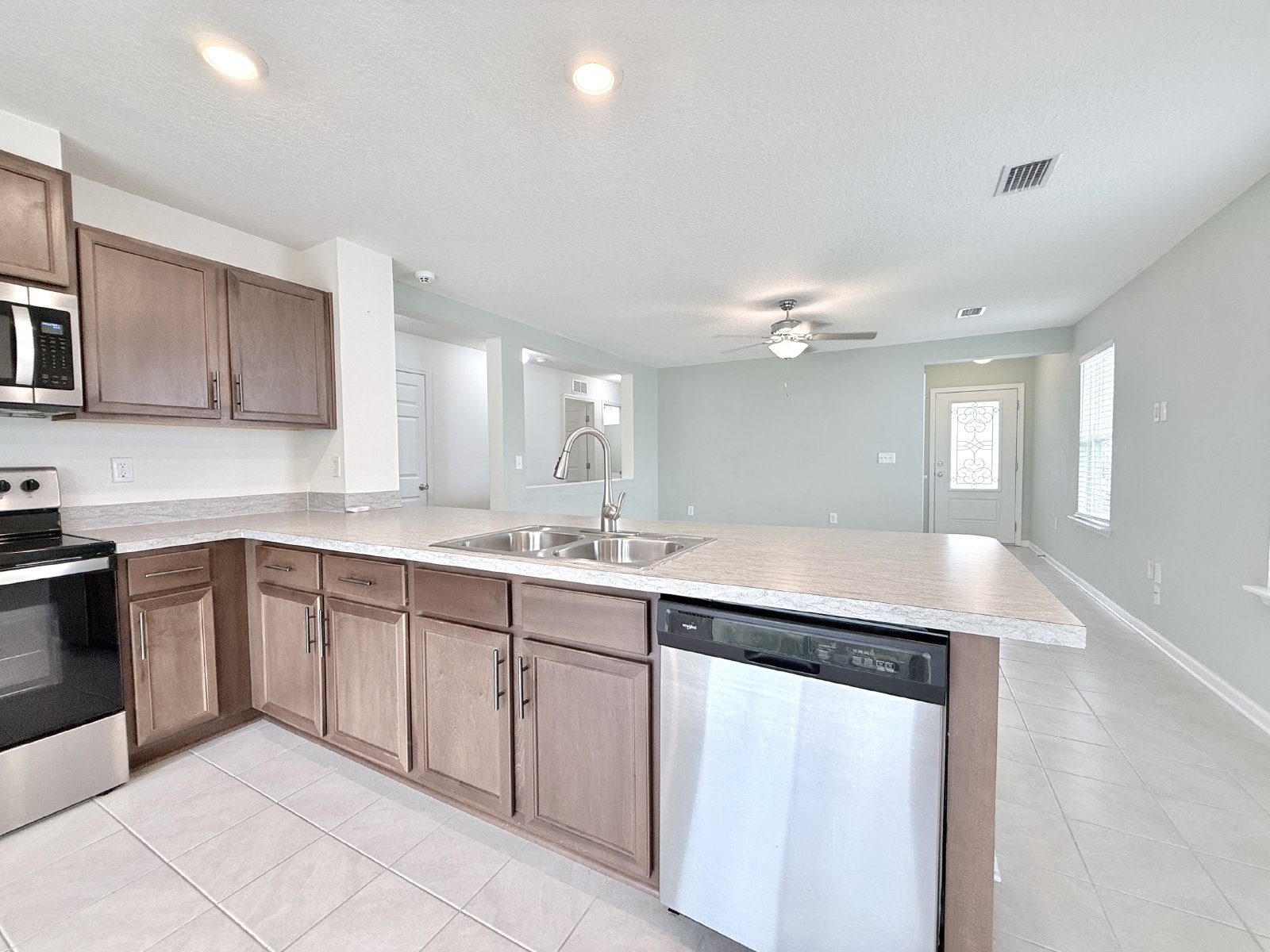 BR Home with Water View, 2-Car Garage & Easy I-10 Access property image