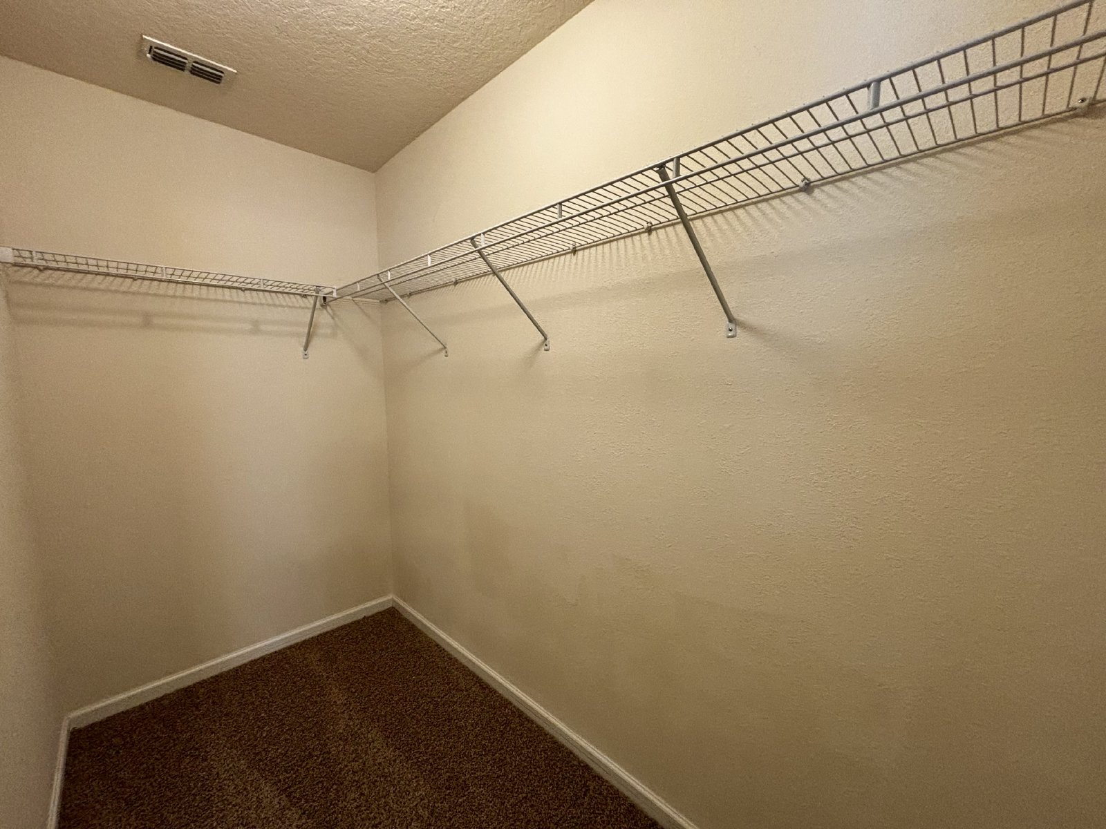 Hidden Gem, New Carpet property image