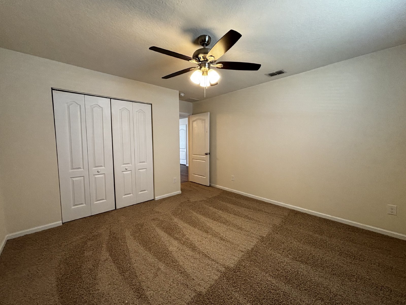 Hidden Gem, New Carpet property image
