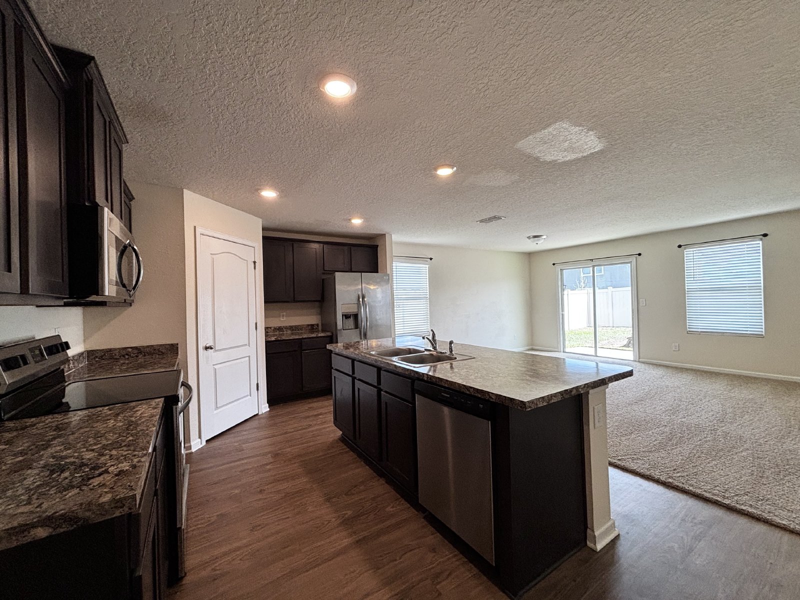 Hidden Gem, New Carpet property image