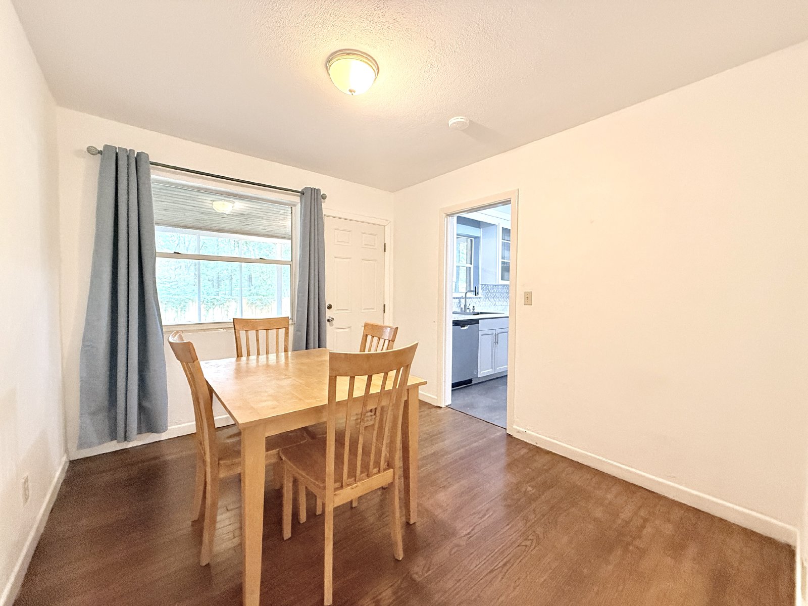 Charming 3BR Home with Modern Updated & Huge Fenced Yard property image