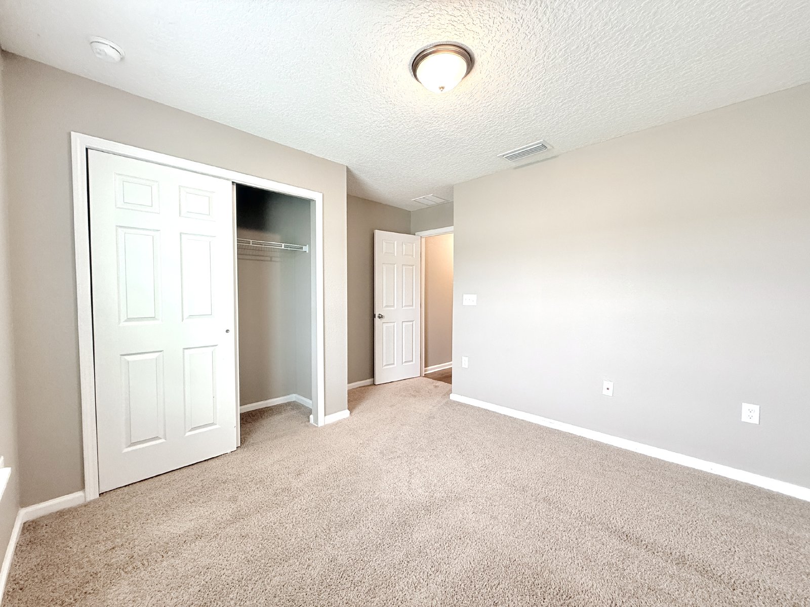 Spacious 3BR Home with Flex Space, Preserve Views & Community Amenities property image