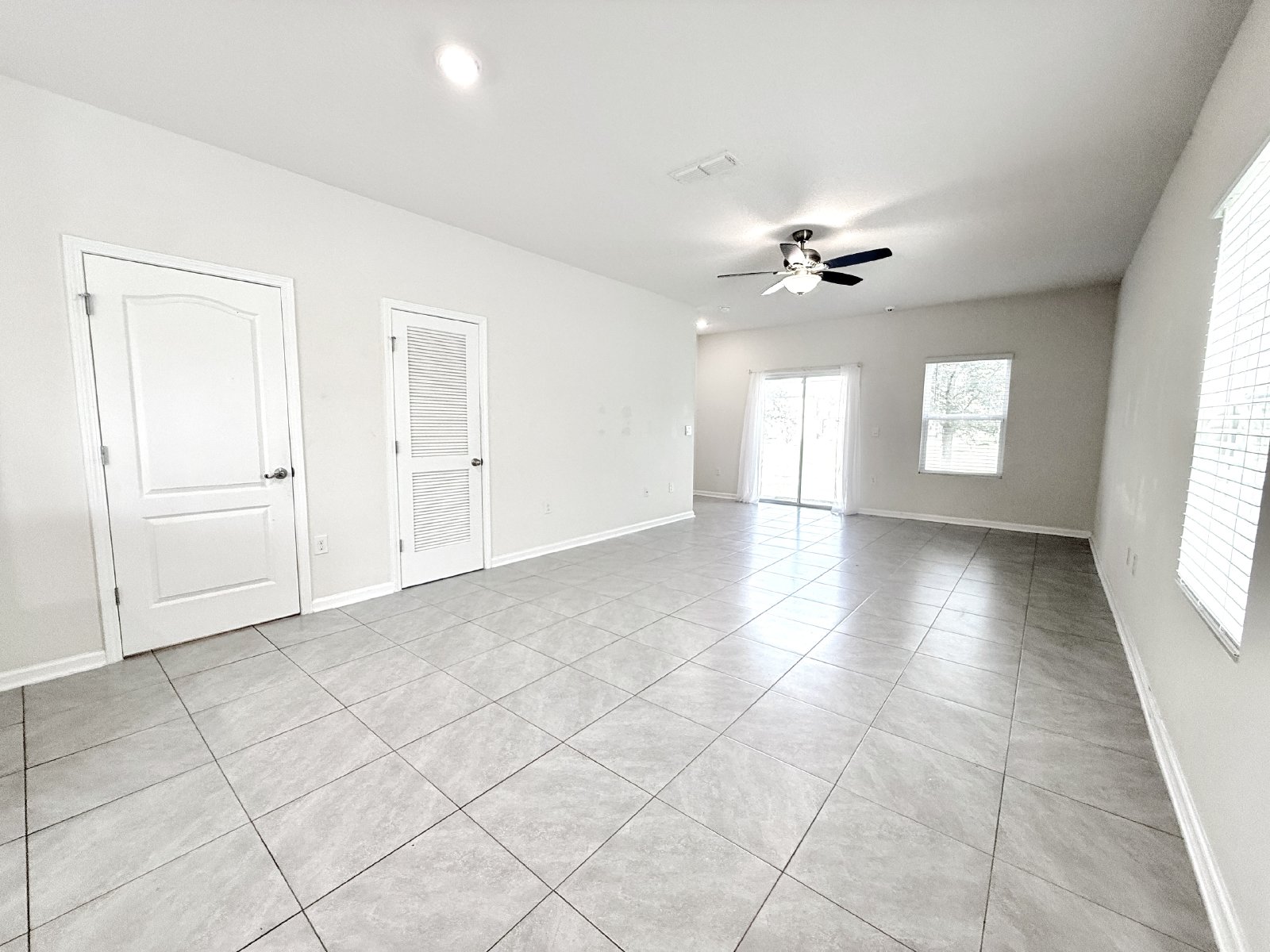 Townhome in Ideal Location property image