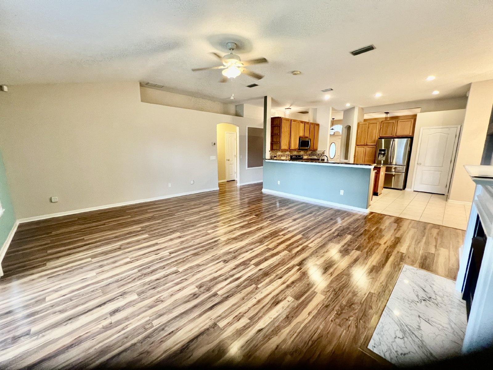 Large 3 bedroom with separate office in Captiva Bluff property image